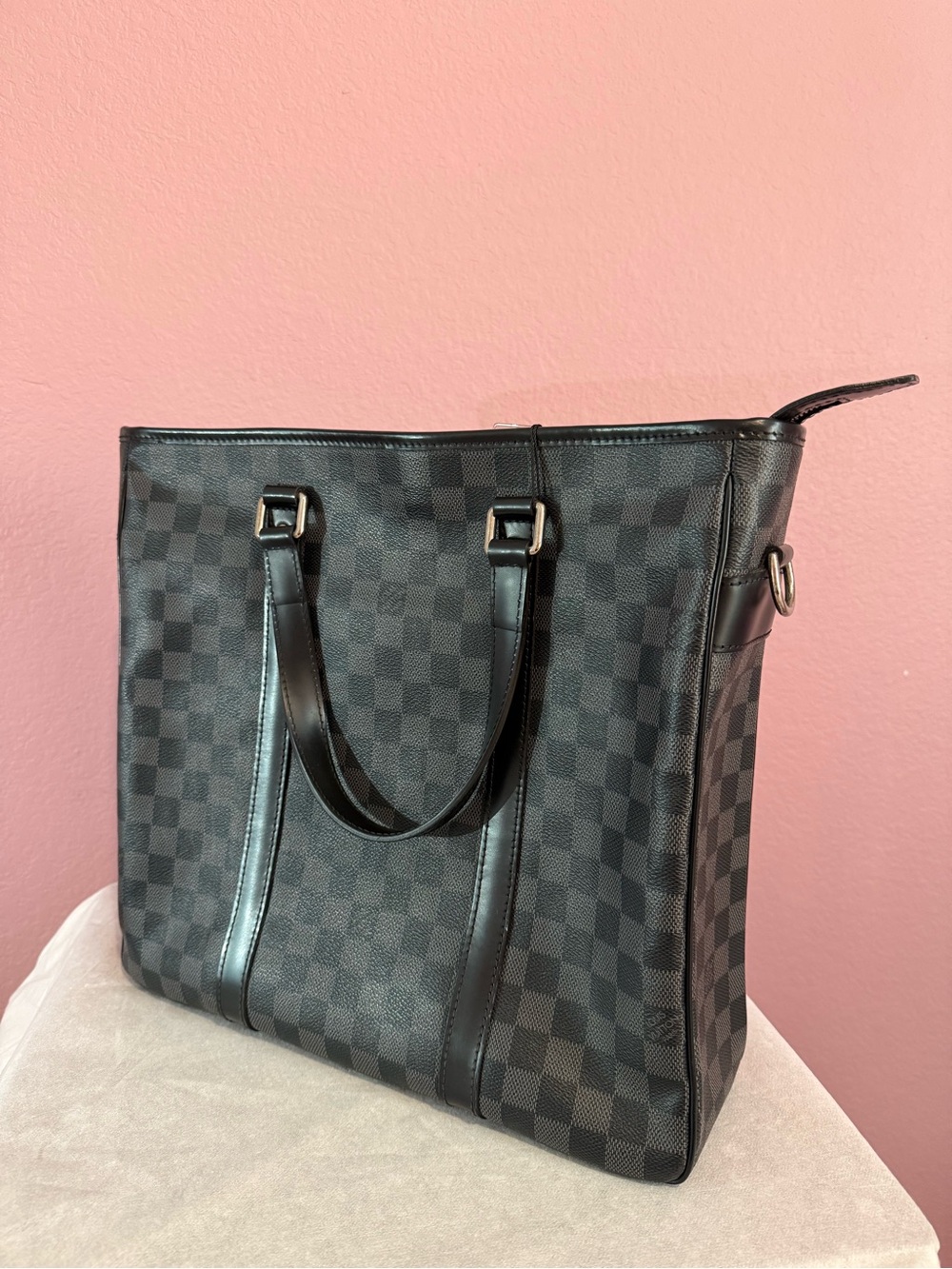 Louis Vuitton Tadao Tote Black/Gray Damier Graphite